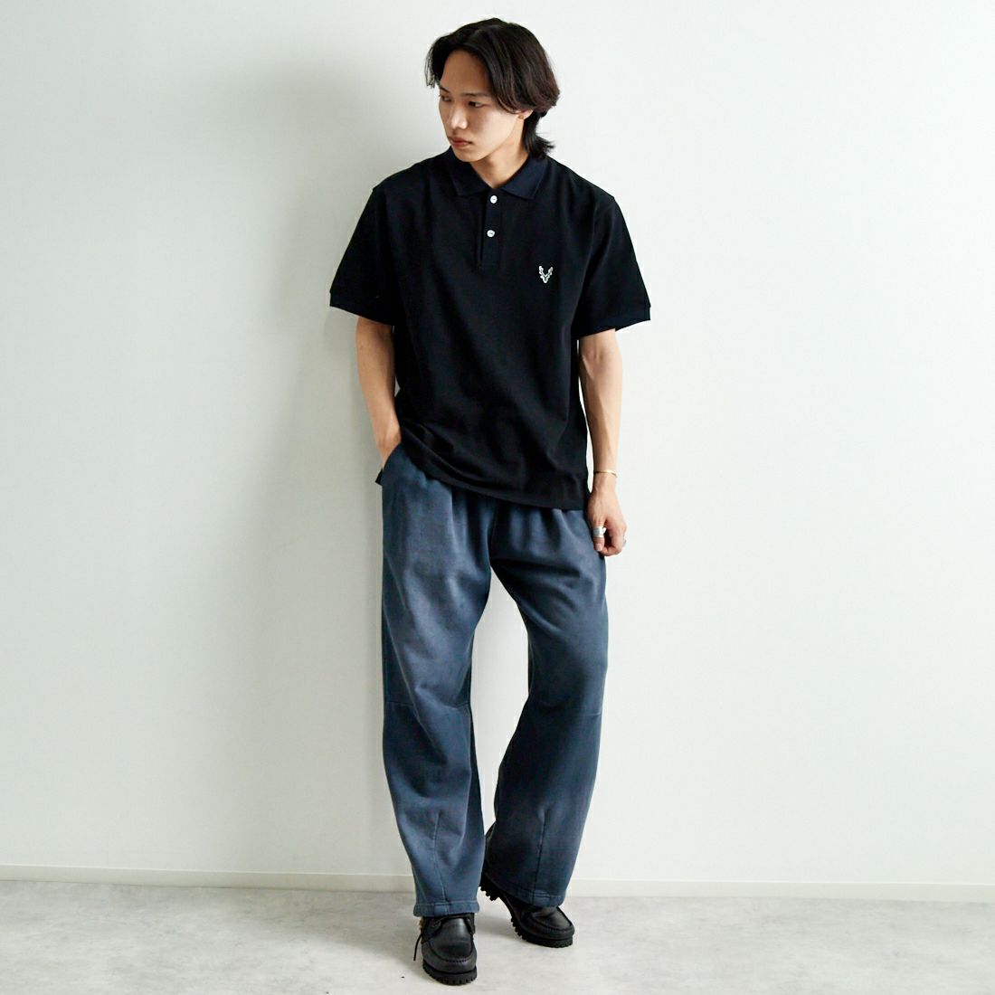 South2West8 [サウスツーウエストエイト] 半袖ポロシャツ [QV661] E BLACK &&モデル身長：179cm 着用サイズ：M&&