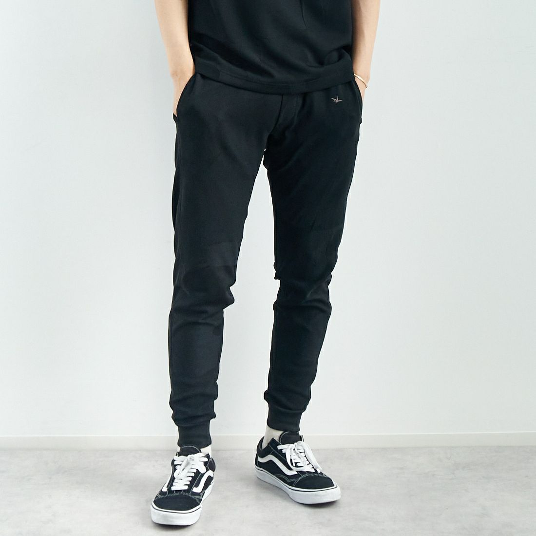 SN200 BLAC&&モデル身長：179cm 着用サイズ：L&&
