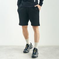 SN90 BLACK&&モデル身長：179cm 着用サイズ：L&&