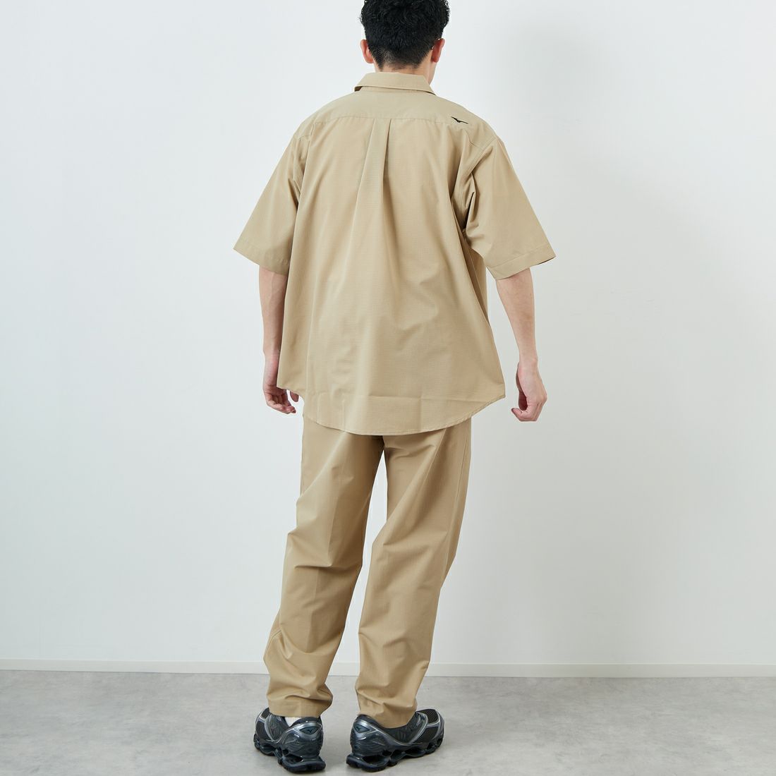 MIZUNO [ミズノ] 別注 エアリーベントパンツ [B2JFCW05-JF] ｽﾌﾟﾚｰﾍﾞｰｼﾞ &&モデル身長：168cm 着用サイズ：L&&