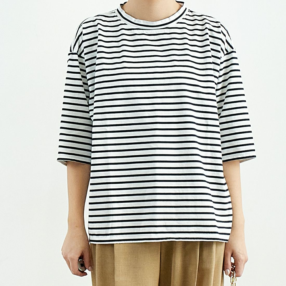 Commencement [コメンスメント] ボーダーローネック七分袖Tシャツ [C-186B] WHITE/NAVY &&モデル身長：167cm 着用サイズ：F&&