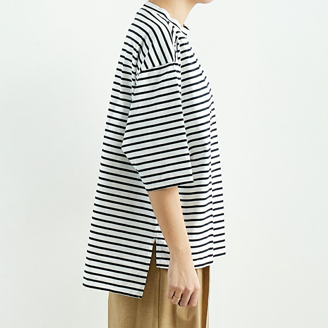 Commencement [コメンスメント] ボーダーローネック七分袖Tシャツ [C-186B] WHITE/NAVY &&モデル身長：167cm 着用サイズ：F&&