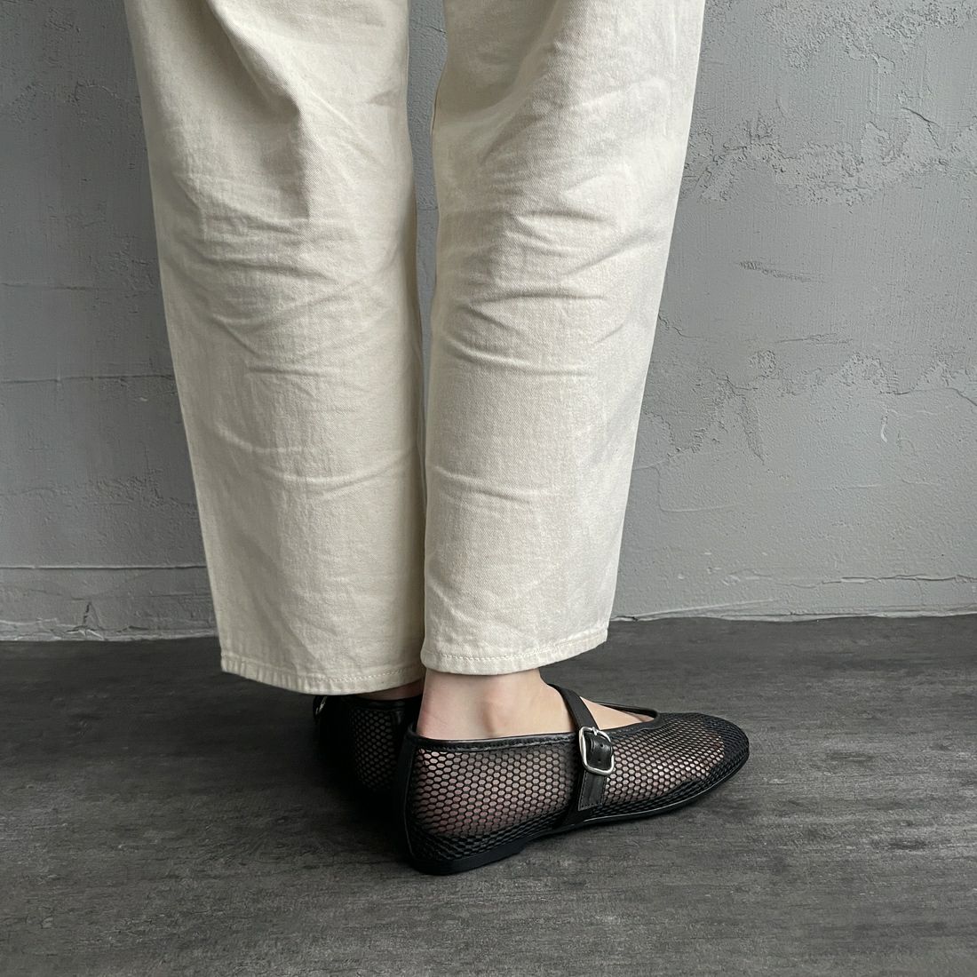 REMME [レメ] ストラップメッシュフラットシューズ [ZH-25S042] BLACK