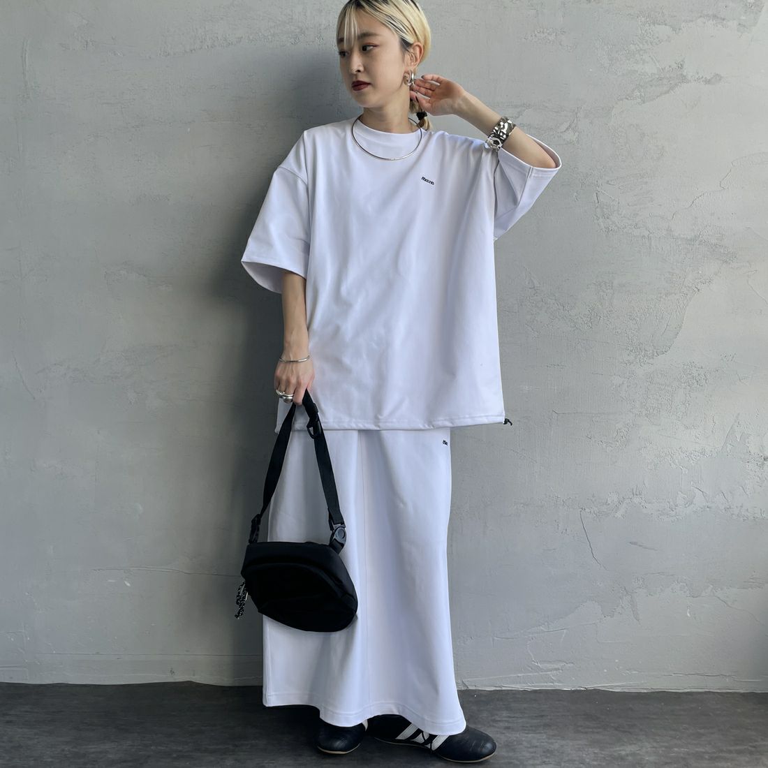 MIZUNO [ミズノ] 別注 ヘビーオンスTeeシャツ [B2JACW06-JF] ﾎﾜｲﾄ &&モデル身長：150cm 着用サイズ：S&&