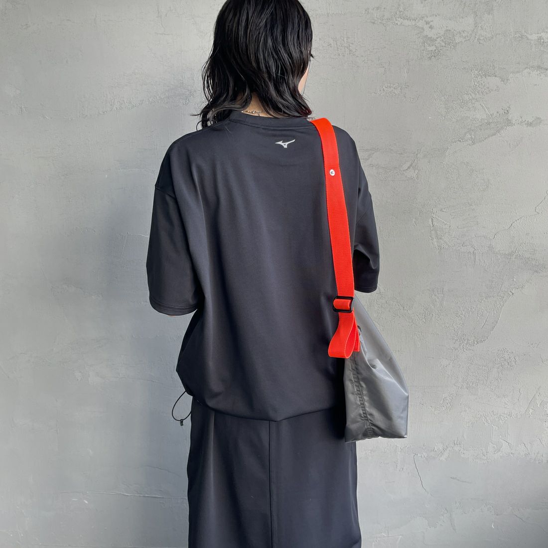 MIZUNO [ミズノ] 別注 ヘビーオンスTeeシャツ [B2JACW06-JF] ﾌﾞﾗｯｸ &&モデル身長：160cm 着用サイズ：S&&