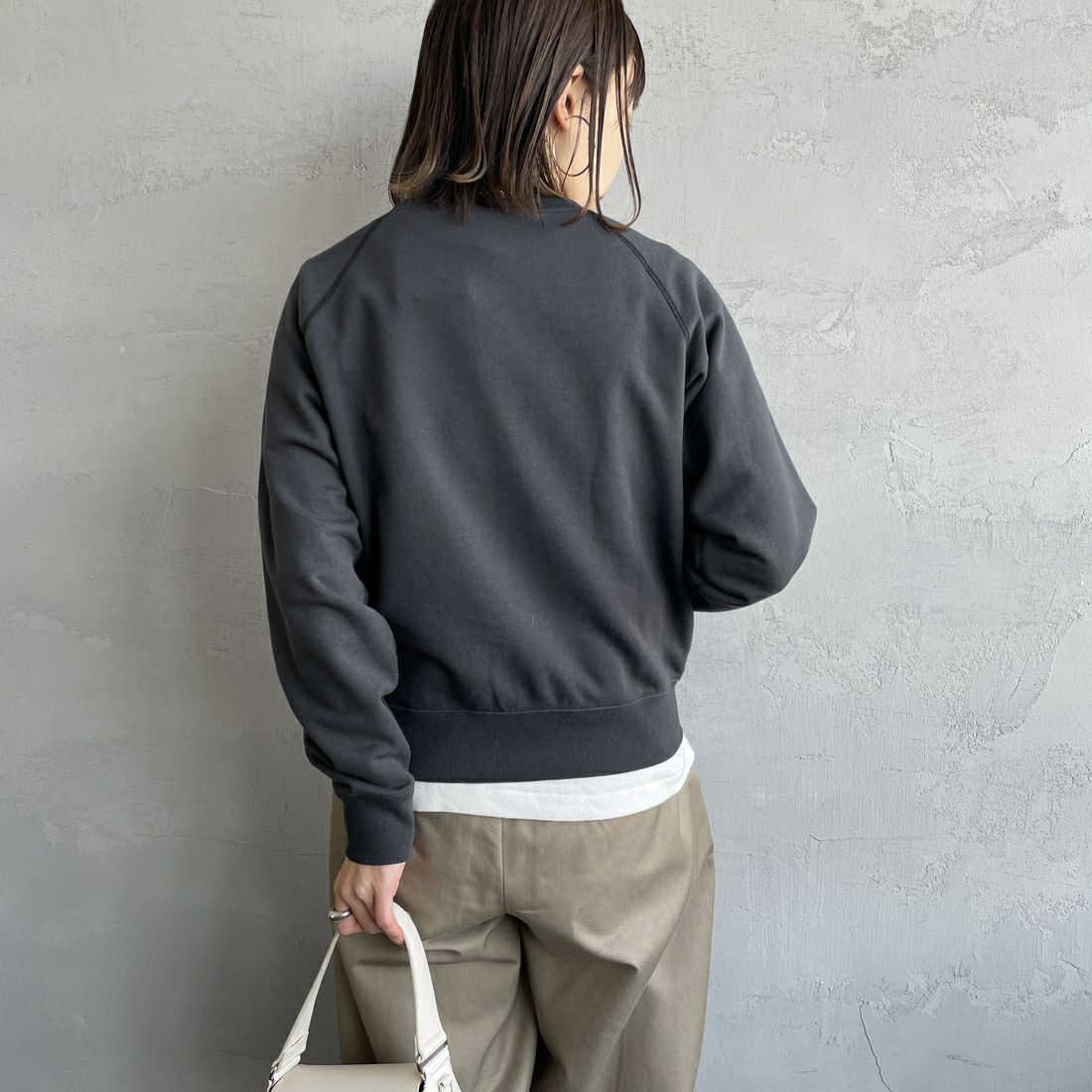 ORCIVAL [オーシバル] スウェットプルオーバー [OR-C0429MAZ]BLACK&&モデル身長：167cm 着用サイズ：1&&