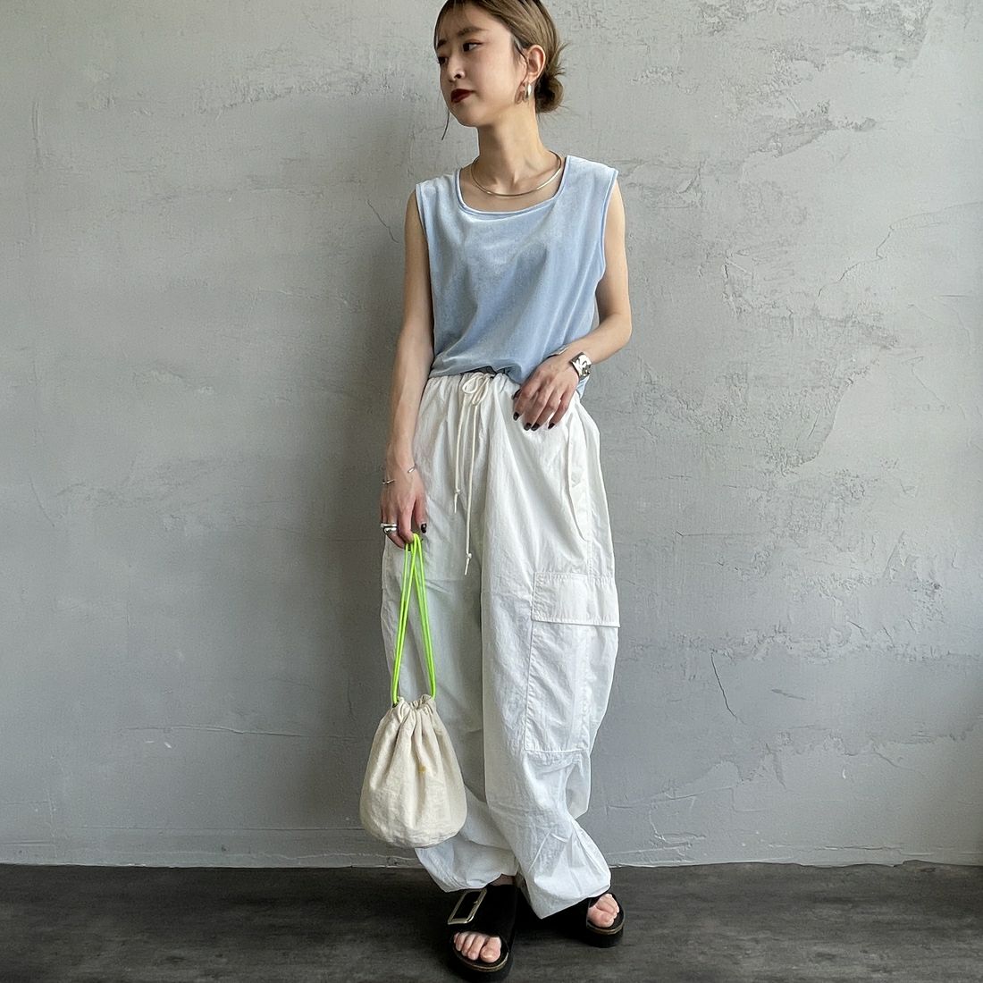 Jeans Factory Clothes [ジーンズファクトリークローズ] 前後2WAY シアーベロア ノースリーブカットソー [21254065] 073 ｻｯｸｽ &&モデル身長：150cm 着用サイズ：F&&