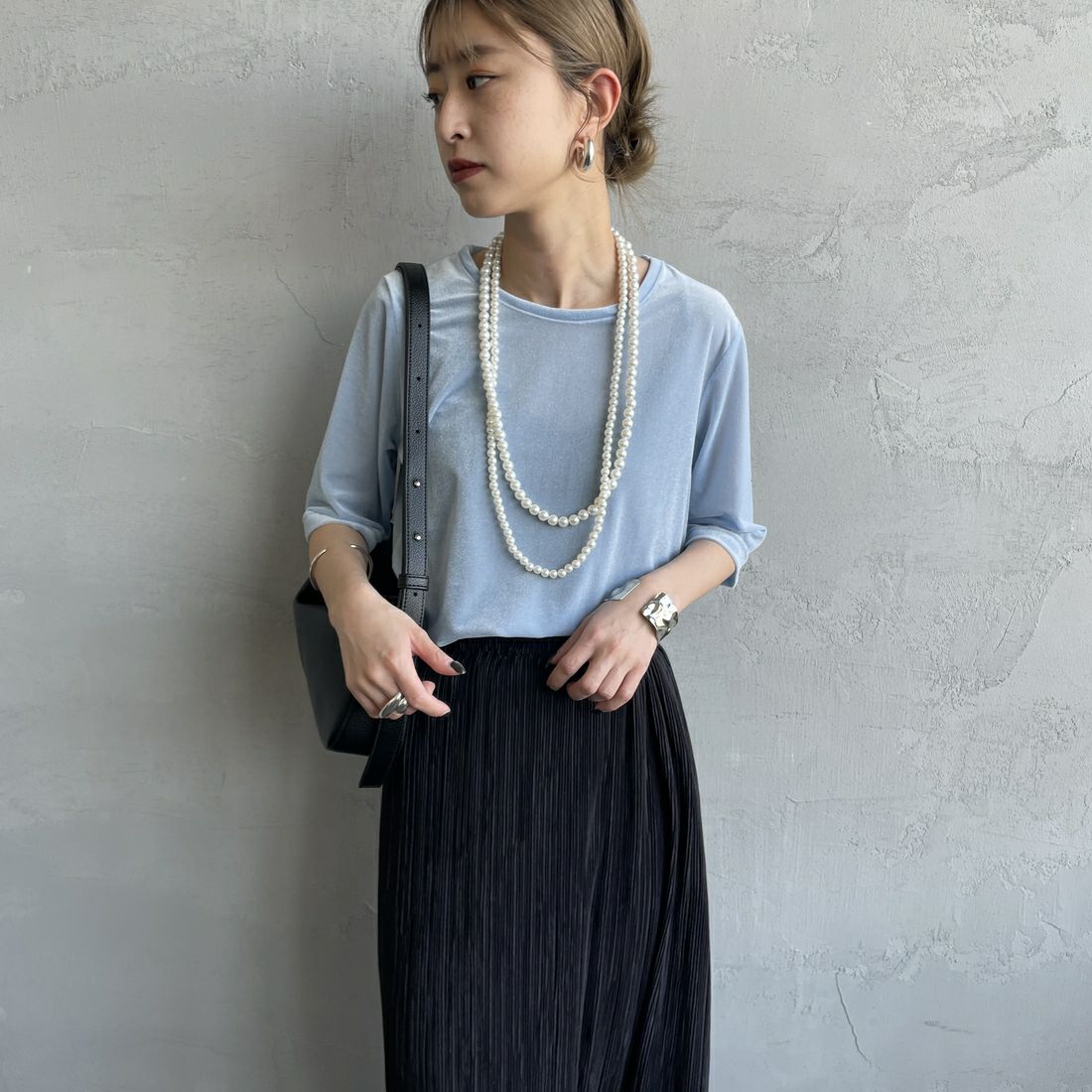 Jeans Factory Clothes [ジーンズファクトリークローズ] シアーベロア ショートスリーブカットソー [21254064] 073 ｻｯｸｽ &&モデル身長：150cm 着用サイズ：F&&