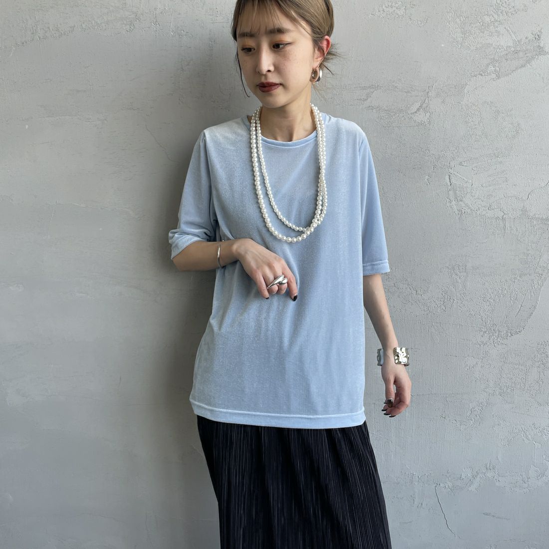 Jeans Factory Clothes [ジーンズファクトリークローズ] シアーベロア ショートスリーブカットソー [21254064] 073 ｻｯｸｽ &&モデル身長：150cm 着用サイズ：F&&