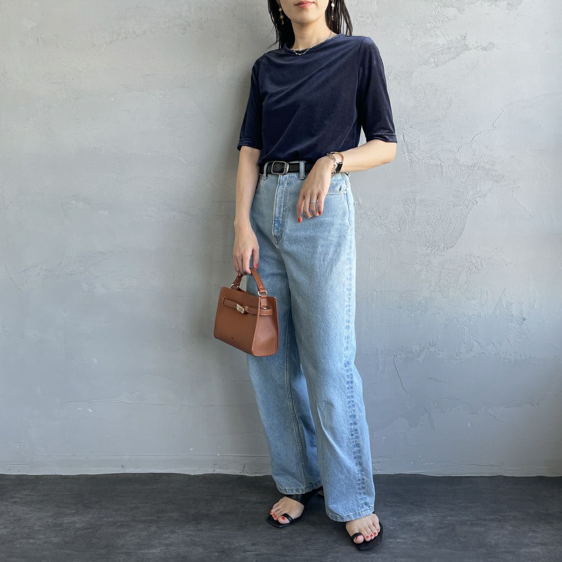 Jeans Factory Clothes [ジーンズファクトリークローズ] シアーベロア ショートスリーブカットソー [21254064] 076 ﾈｲﾋﾞｰ &&モデル身長：160cm 着用サイズ：F&&