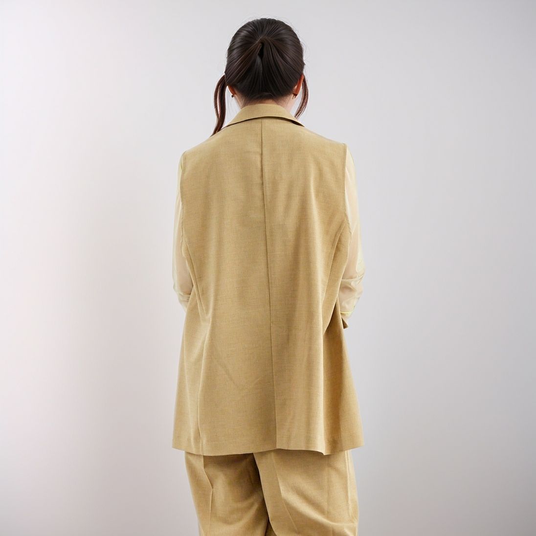 Jeans Factory Clothes [ジーンズファクトリークローズ] ミドルジレ [21254054] 033 ﾍﾞｰｼﾞｭ &&モデル身長：167cm 着用サイズ：F&&