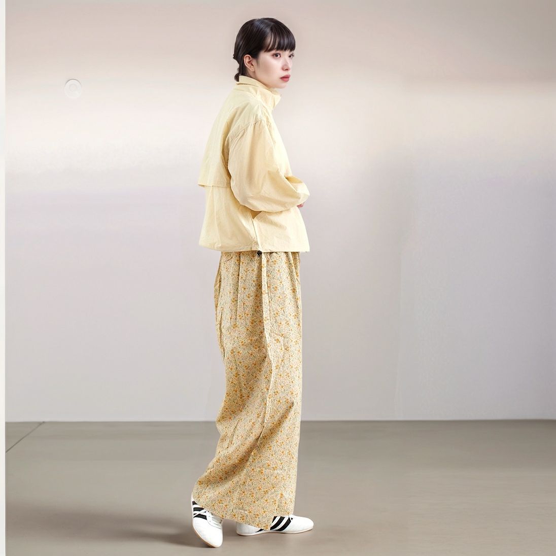 KELTY [ケルティ] ショートスタンダードブルゾン [KE25112005] IVORY &&モデル身長：167cm 着用サイズ：F&&