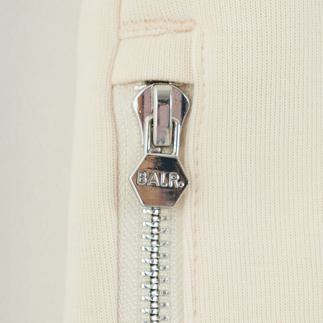 BALR. [ボーラー] Qシリーズ レギュラーフィットショートパンツ [B14311061] WHITE SWAN