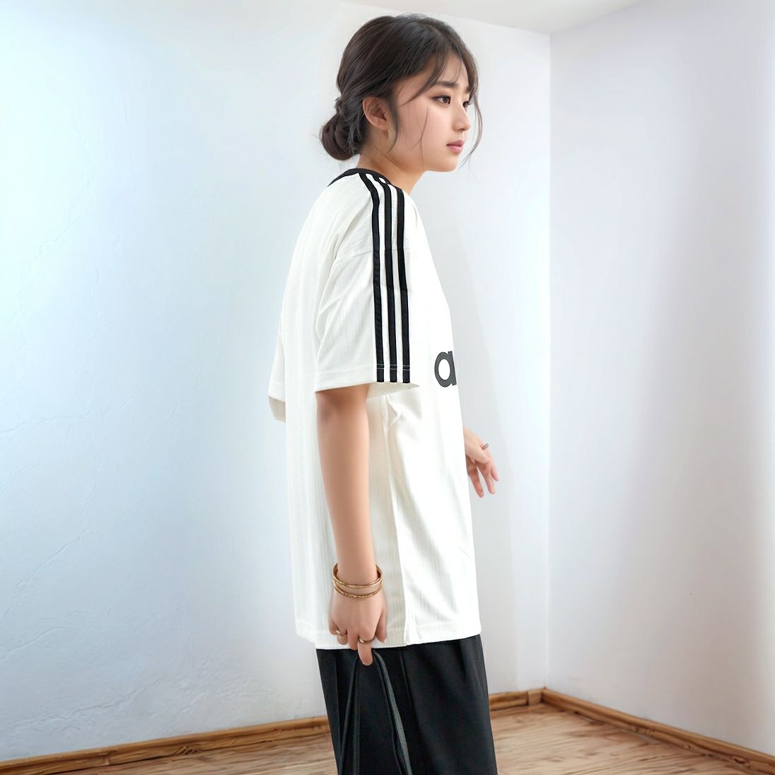 adidas Originals [アディダス オリジナルス] ショートスリーブTシャツ [KMA93] IM9459 &&モデル身長：167cm 着用サイズ：S&&