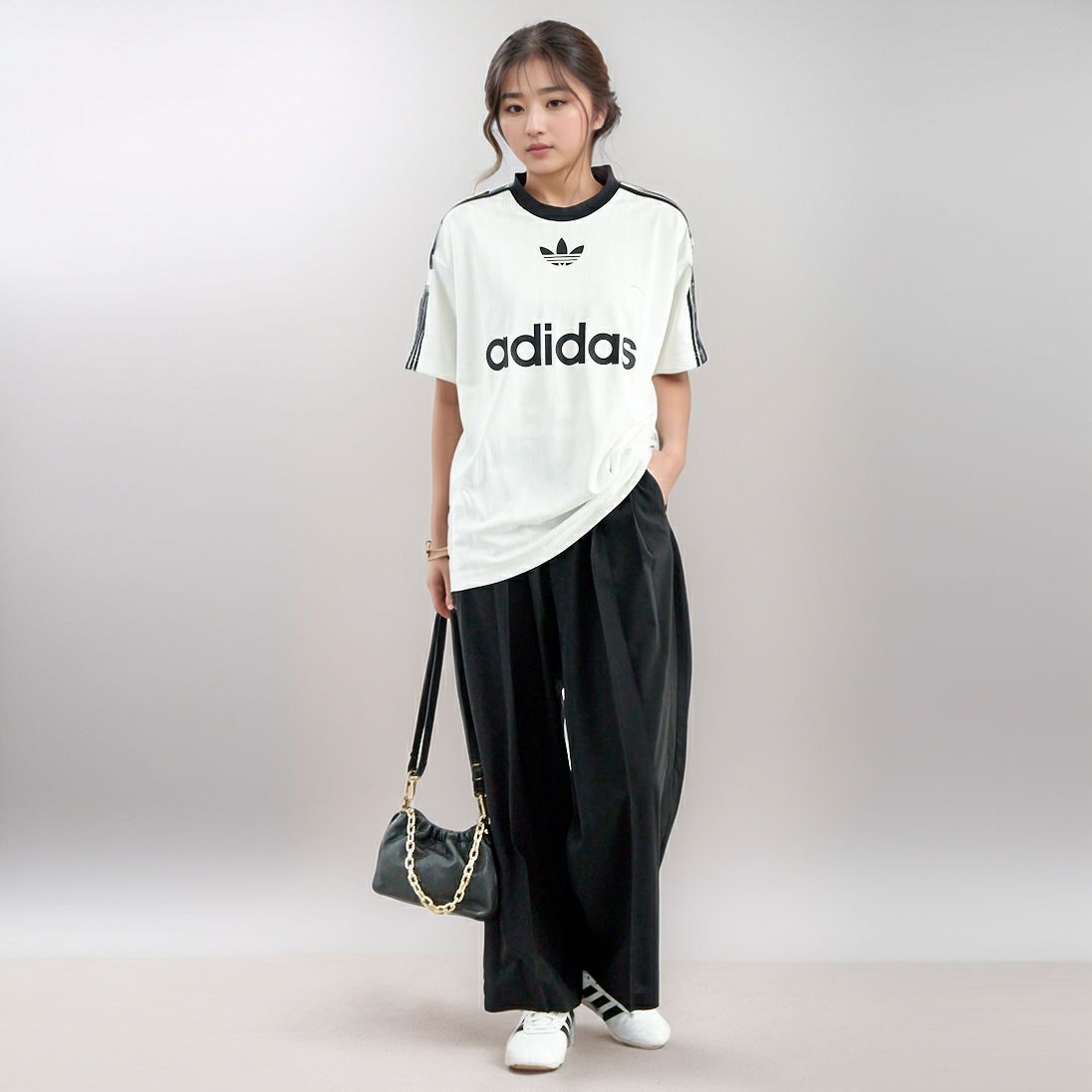 adidas Originals [アディダス オリジナルス] ショートスリーブTシャツ [KMA93] IM9459 &&モデル身長：167cm 着用サイズ：S&&