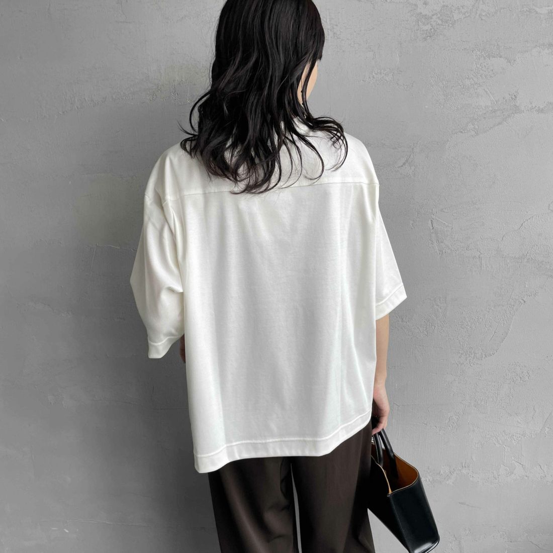 THE SHINZONE [ザ シンゾーン] ハーフスリーブスマートTシャツ [25SMSCU07] 01 WHITE &&モデル身長：160cm 着用サイズ：F0&&