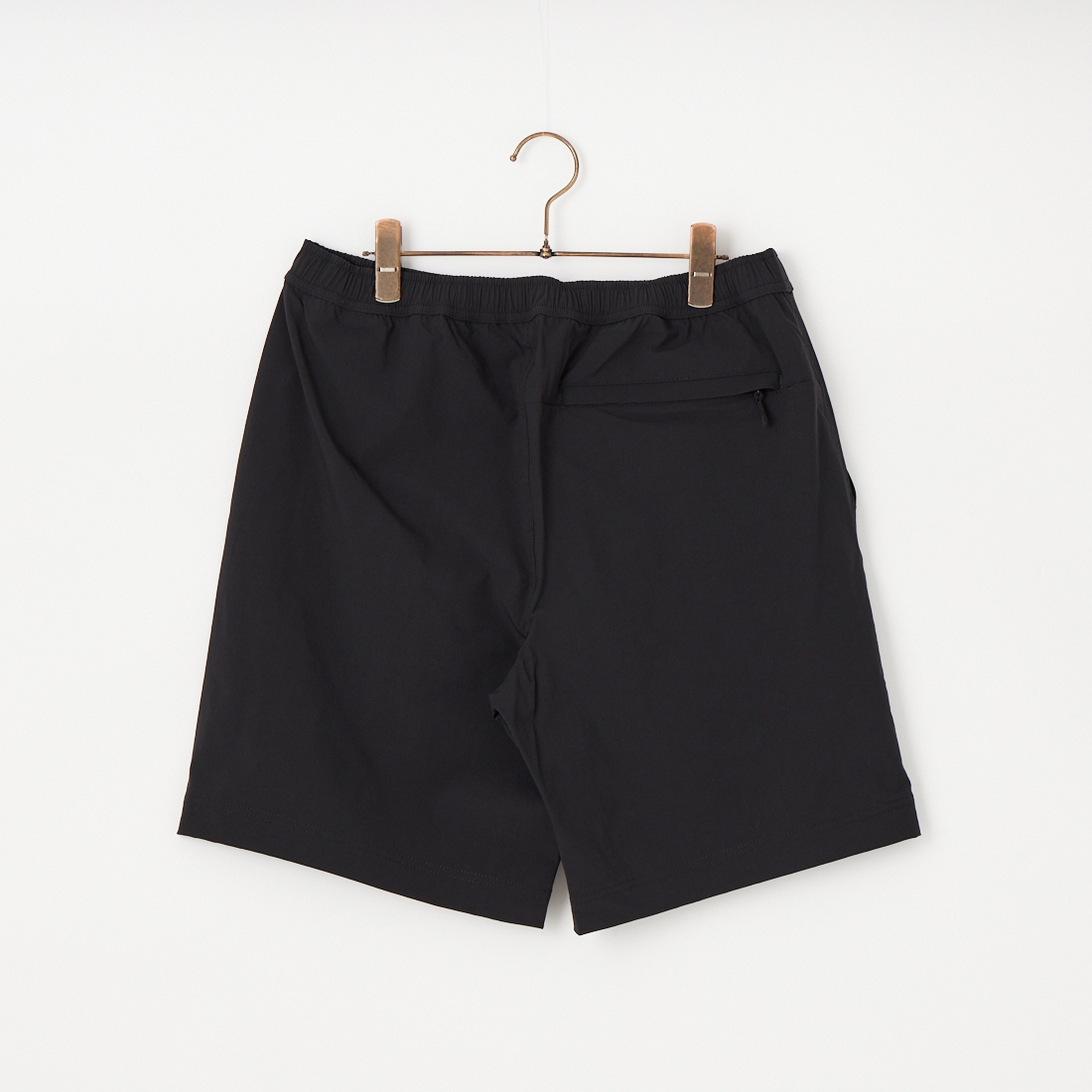 THE NORTH FACE [ザ ノースフェイス] ヴェイグラントショーツ [NB22582] K &&モデル身長：179cm 着用サイズ：XL&&