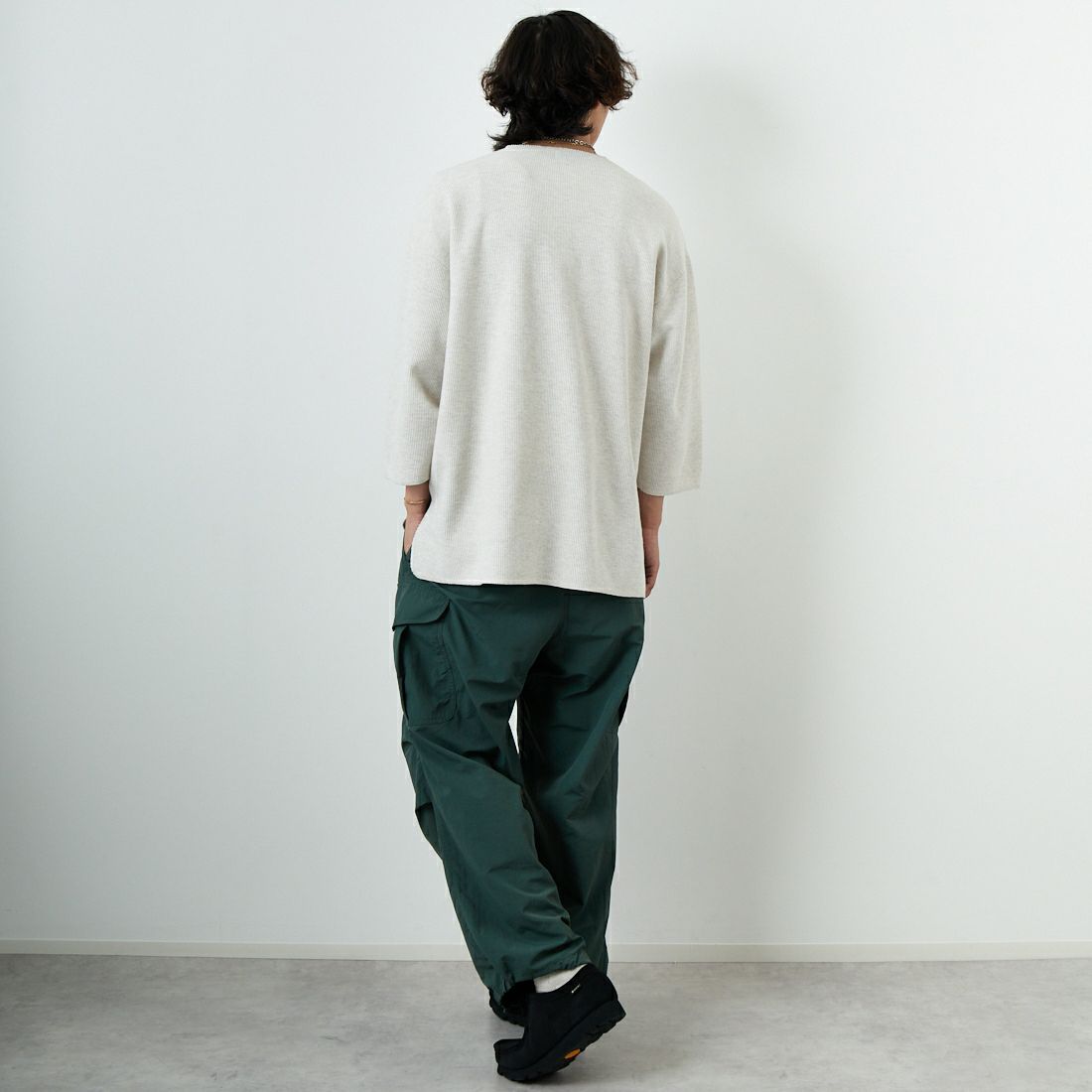 blurhms ROOTSTOCK [ブラームス ルーツストック] 別注 ラフ&スムース サーマル オーバーネック 7分袖Tシャツ [BROOTS24SJF01S25] OATMEAL &&モデル身長：179cm 着用サイズ：3&&