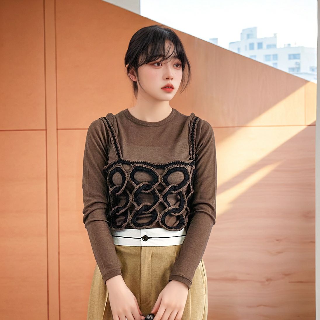Jf Ready Made [ジェイエフレディメイド] サークルカギ針ビスチェ [12554-WG] BLACK/BEIG &&モデル身長：167cm 着用サイズ：F&&