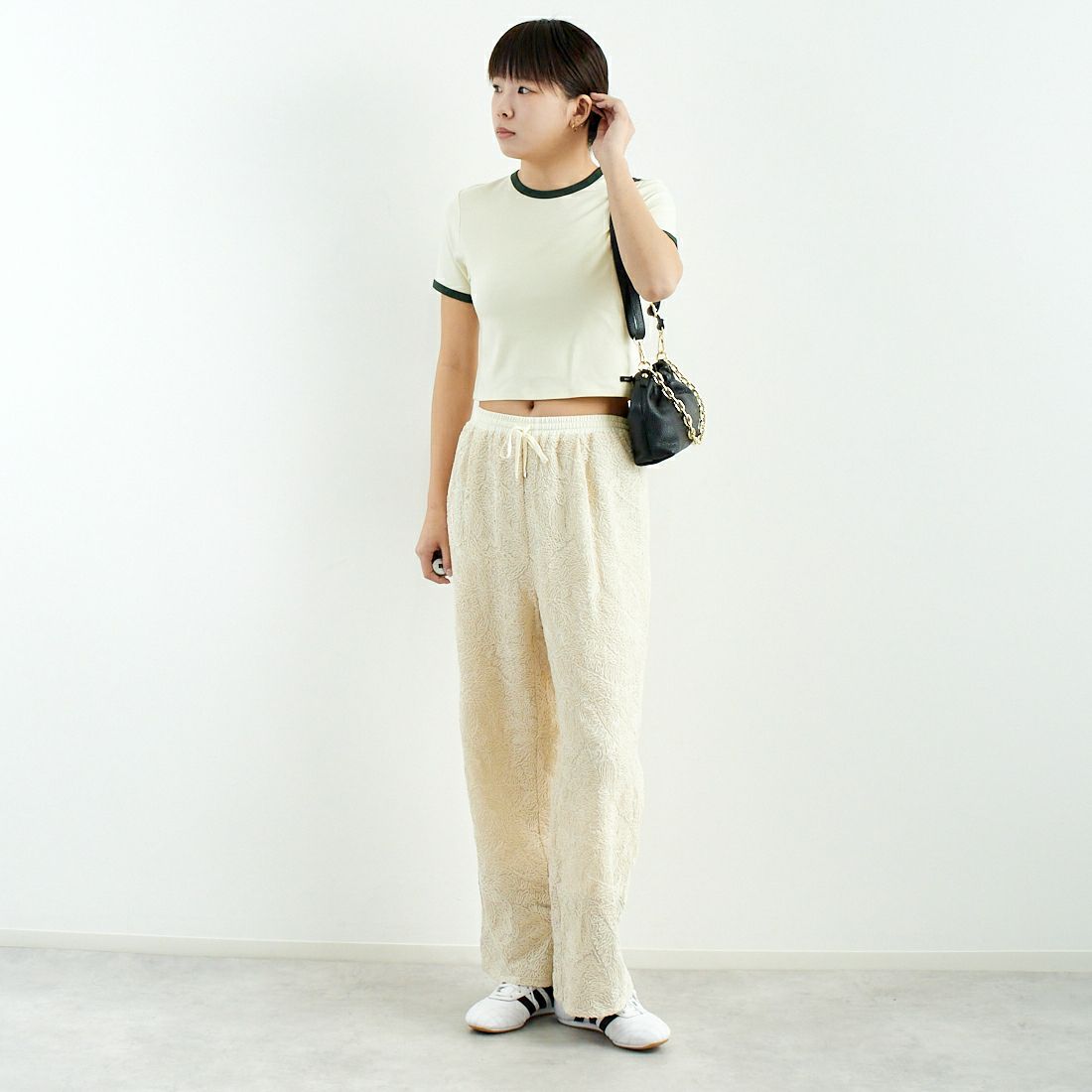 CHIGNON [シニヨン] 刺繍レースパンツ [3651-012KK] IVORY &&モデル身長：167cm 着用サイズ：F&&