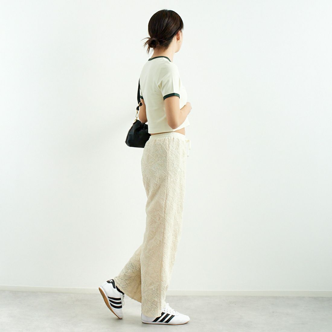CHIGNON [シニヨン] 刺繍レースパンツ [3651-012KK] IVORY &&モデル身長：167cm 着用サイズ：F&&