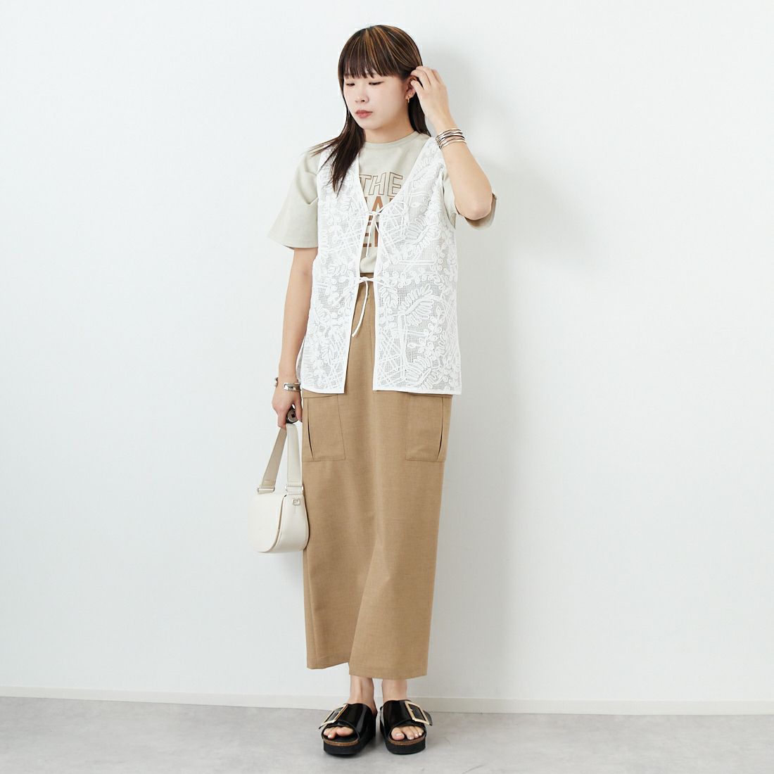 Jf Ready Made [ジェイエフレディメイド] 前後2WAYベスト [24993-JK] OFF WHITE &&モデル身長：167cm 着用サイズ：F&&