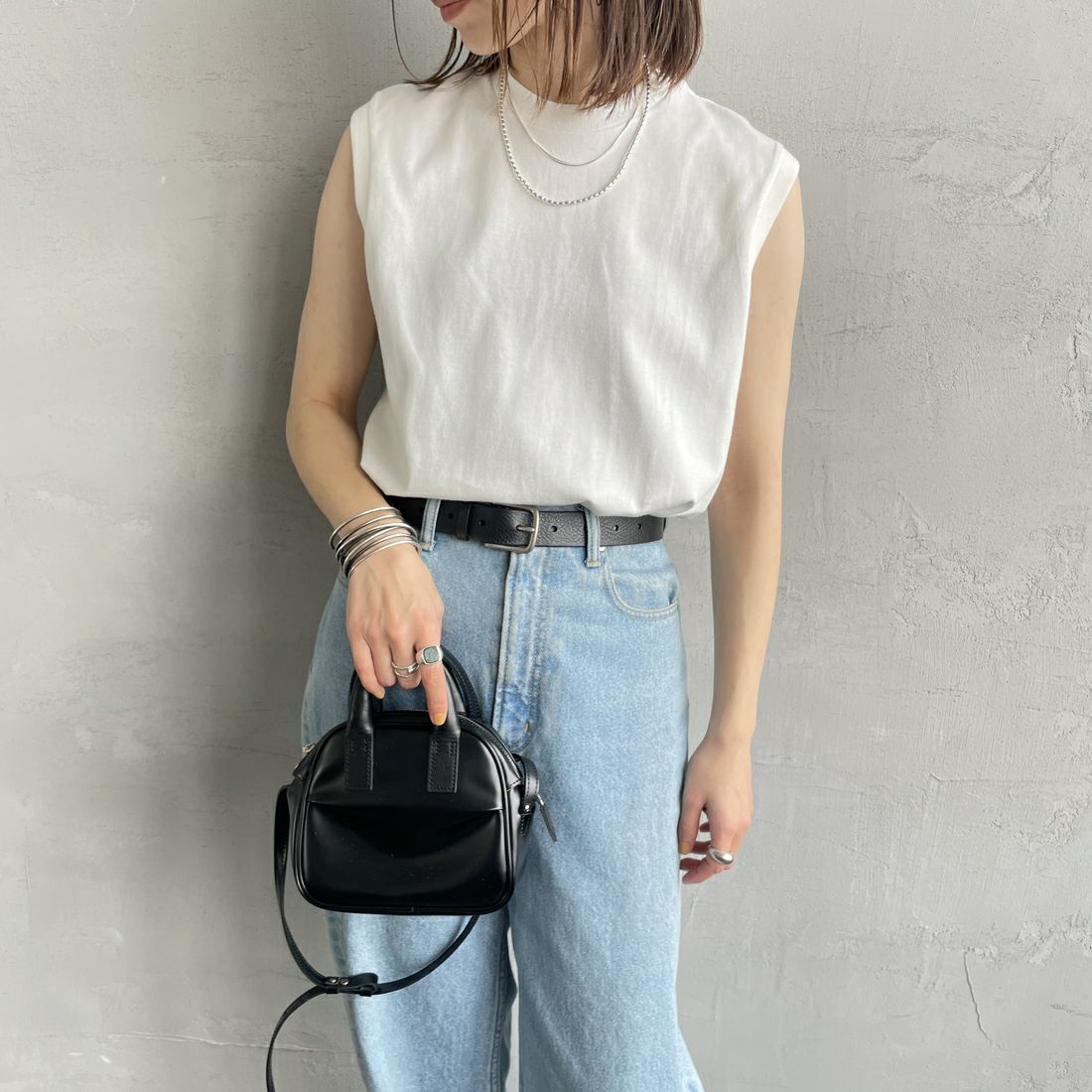 Hanes [ヘインズ] 1P SHIRO スリーブレスTシャツ [HM3-B201] 010 ﾎﾜｲﾄ &&モデル身長：158cm 着用サイズ：S&&