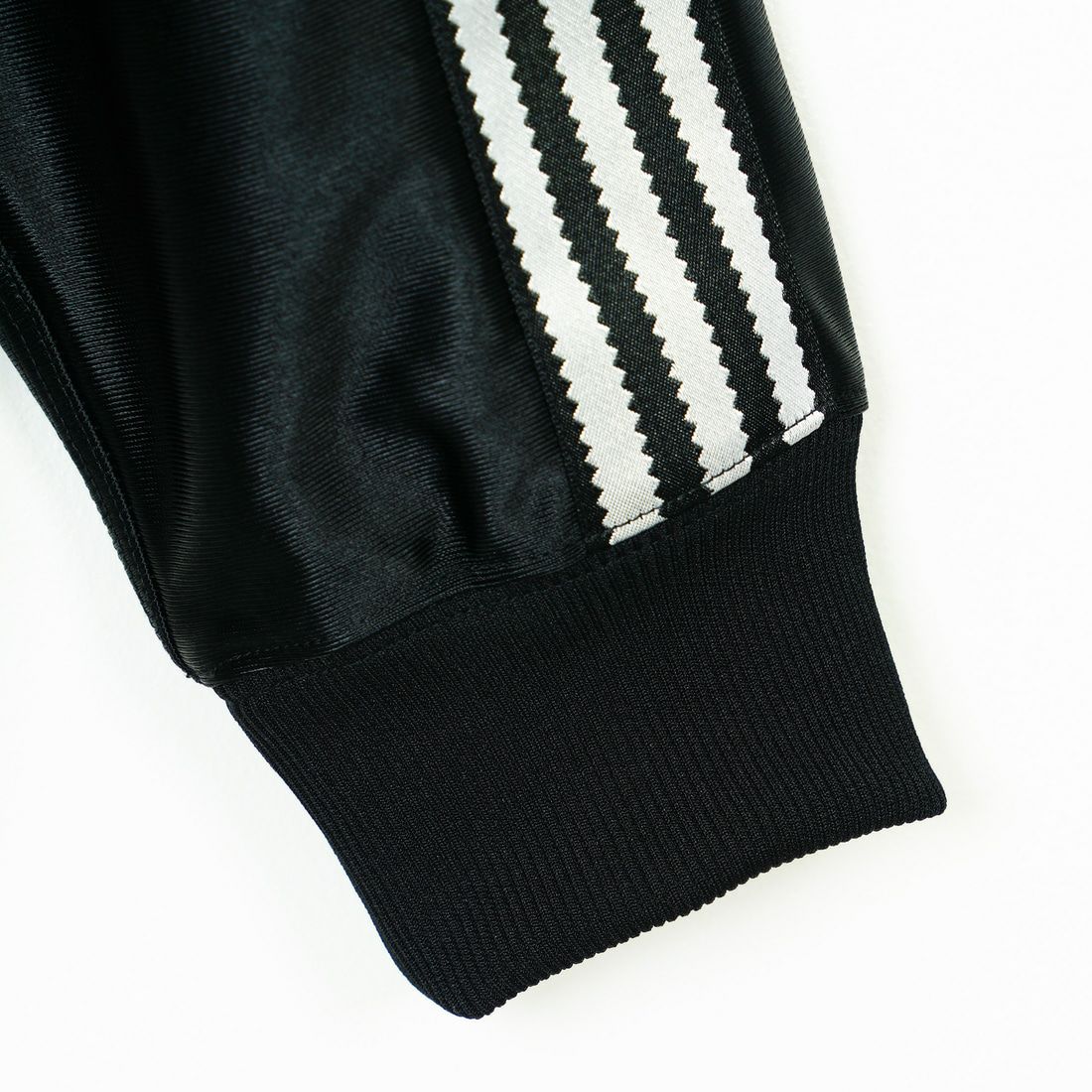 adidas Originals [アディダス オリジナルス] スーパースター トラックトップ [JZ091] JV9274