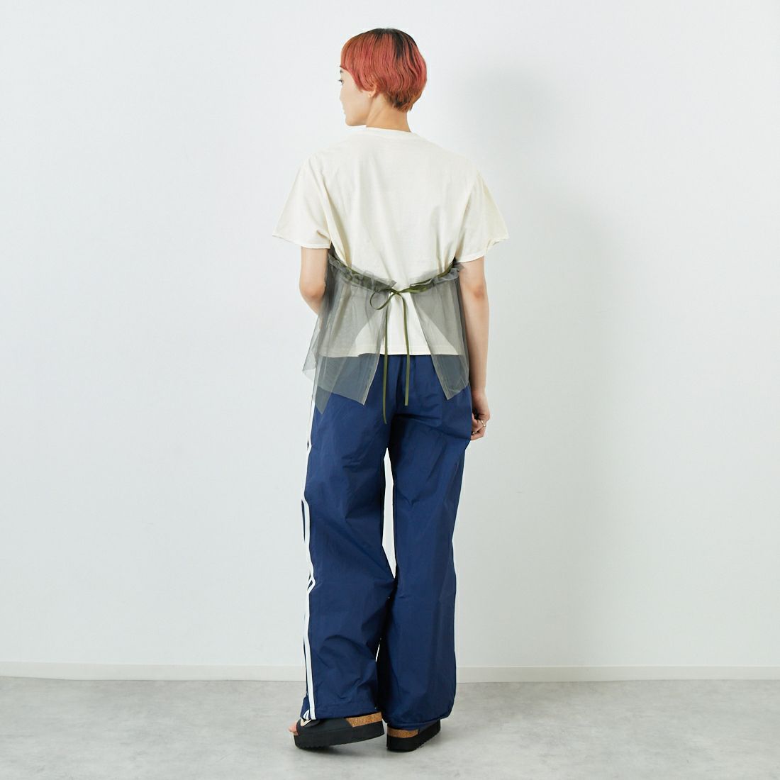 adidas Originals [アディダス オリジナルス] スリーストライプス ウーブン パラシュートパンツ [JUJ70] JD3127 &&モデル身長：160cm 着用サイズ：S&&