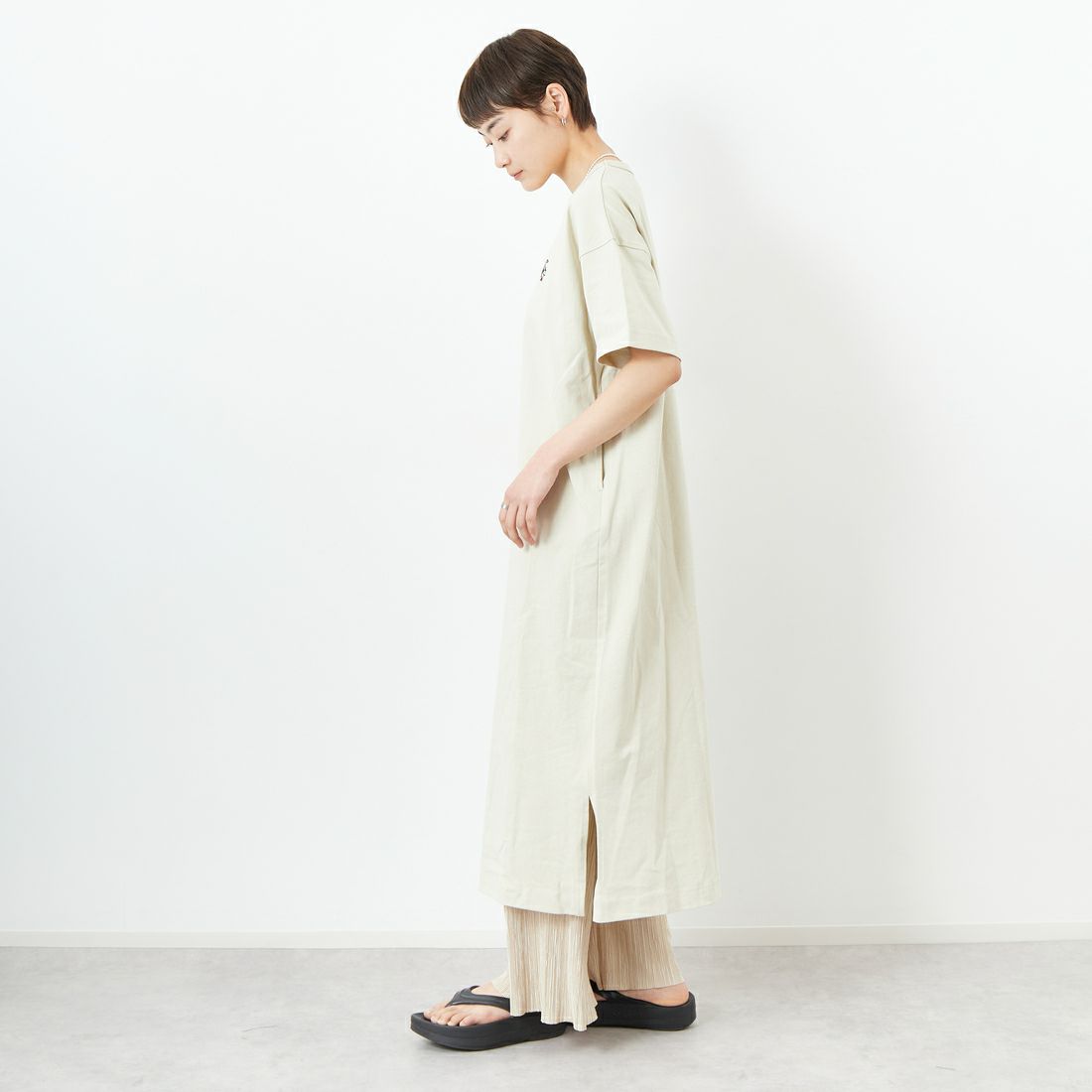 CHUMS [チャムス] ブービーロングワンピース [CH18-1243] G057 GREIG &&モデル身長：160cm 着用サイズ：WL&&