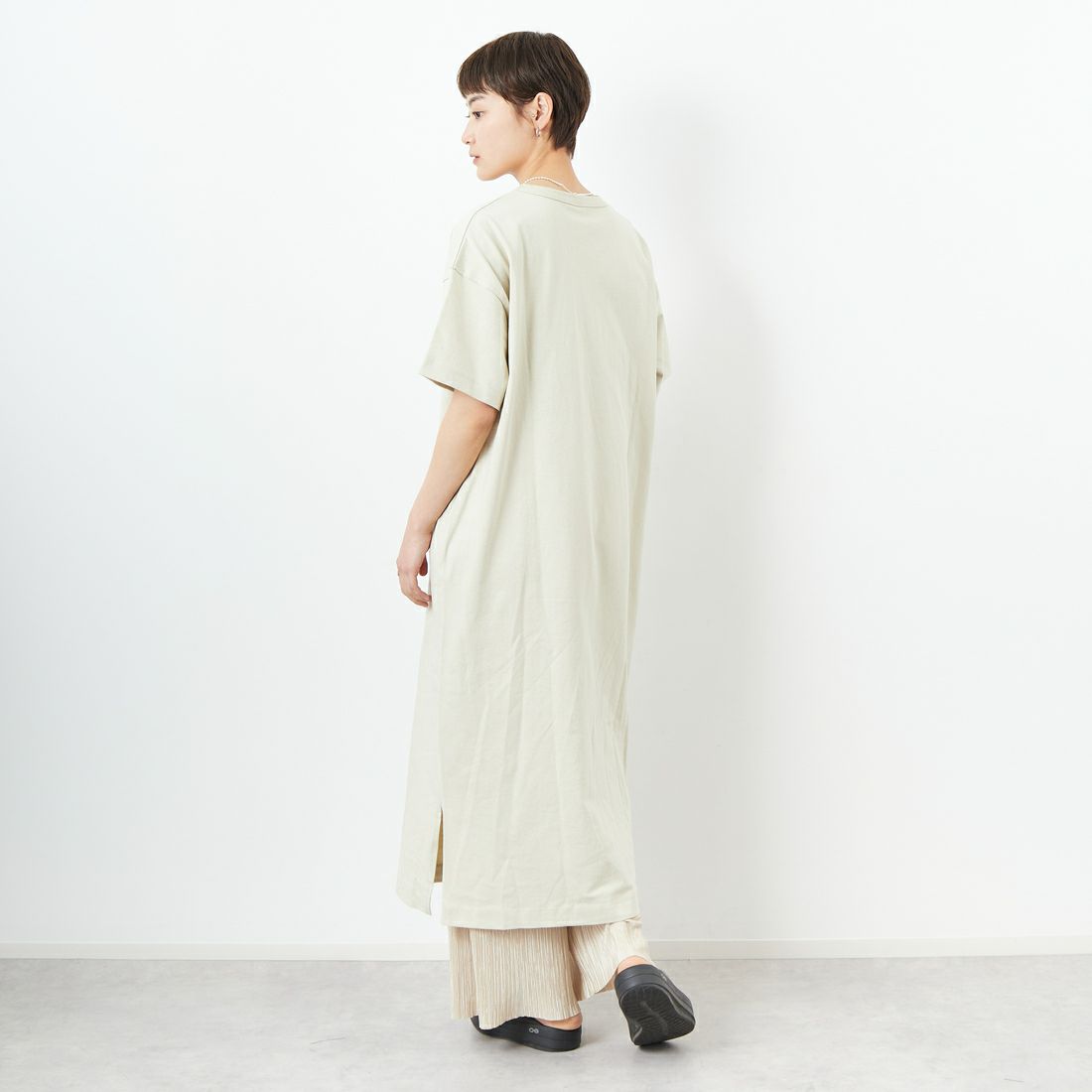 CHUMS [チャムス] ブービーロングワンピース [CH18-1243] G057 GREIG &&モデル身長：160cm 着用サイズ：WL&&
