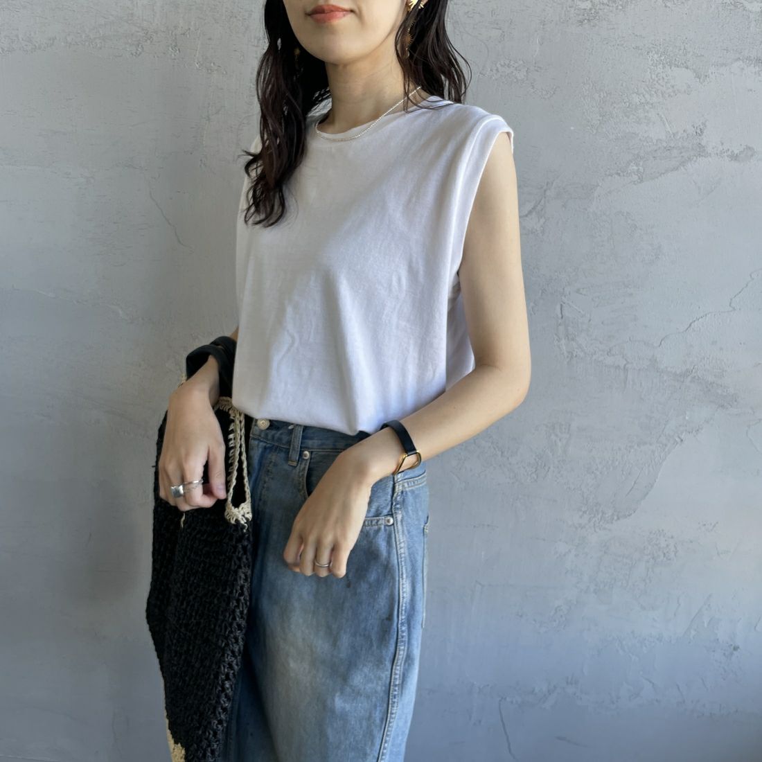 Hanes [ヘインズ] ウィメンズ ジャパンフィット 2枚組 スリーブレスTシャツ [HW5327] 904 ﾋﾟﾝｸ/ﾎ &&モデル身長：160cm 着用サイズ：M&&