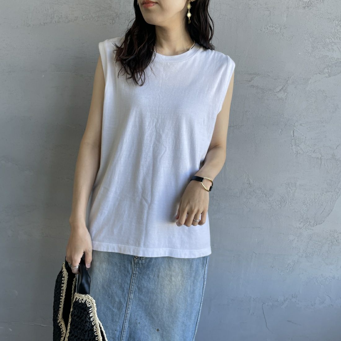 Hanes [ヘインズ] ウィメンズ ジャパンフィット 2枚組 スリーブレスTシャツ [HW5327] 904 ﾋﾟﾝｸ/ﾎ &&モデル身長：160cm 着用サイズ：M&&