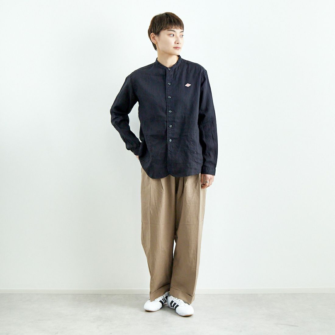 DANTON [ダントン] クロップド丈イージーパンツ [DT-E0254LRP] SMOKY BROW &&モデル身長：160cm 着用サイズ：36&&