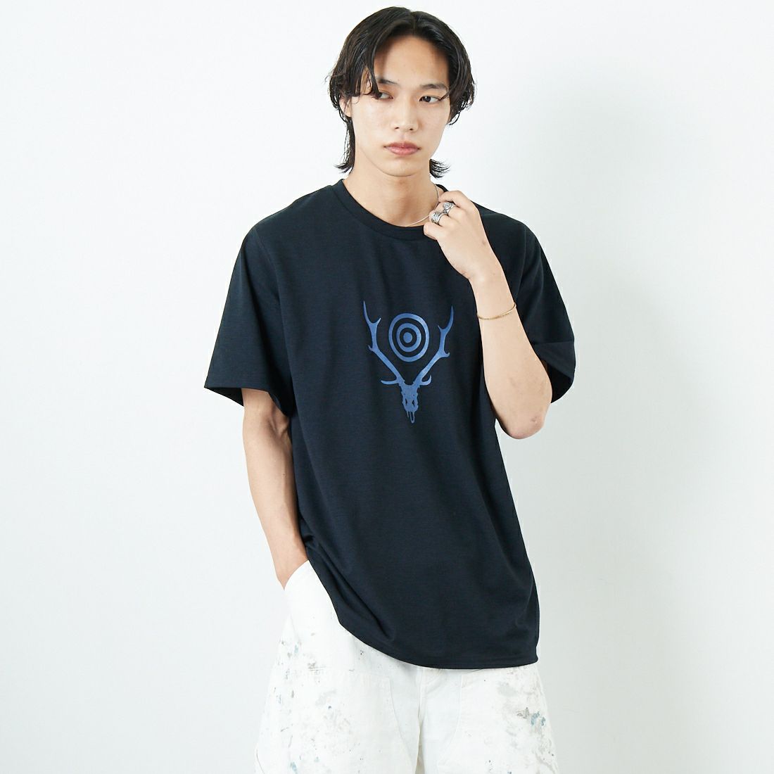South2West8 [サウスツーウエストエイト] ショートスリーブクルーネックTシャツ [QV668] B BLACK &&モデル身長：179cm 着用サイズ：M&&