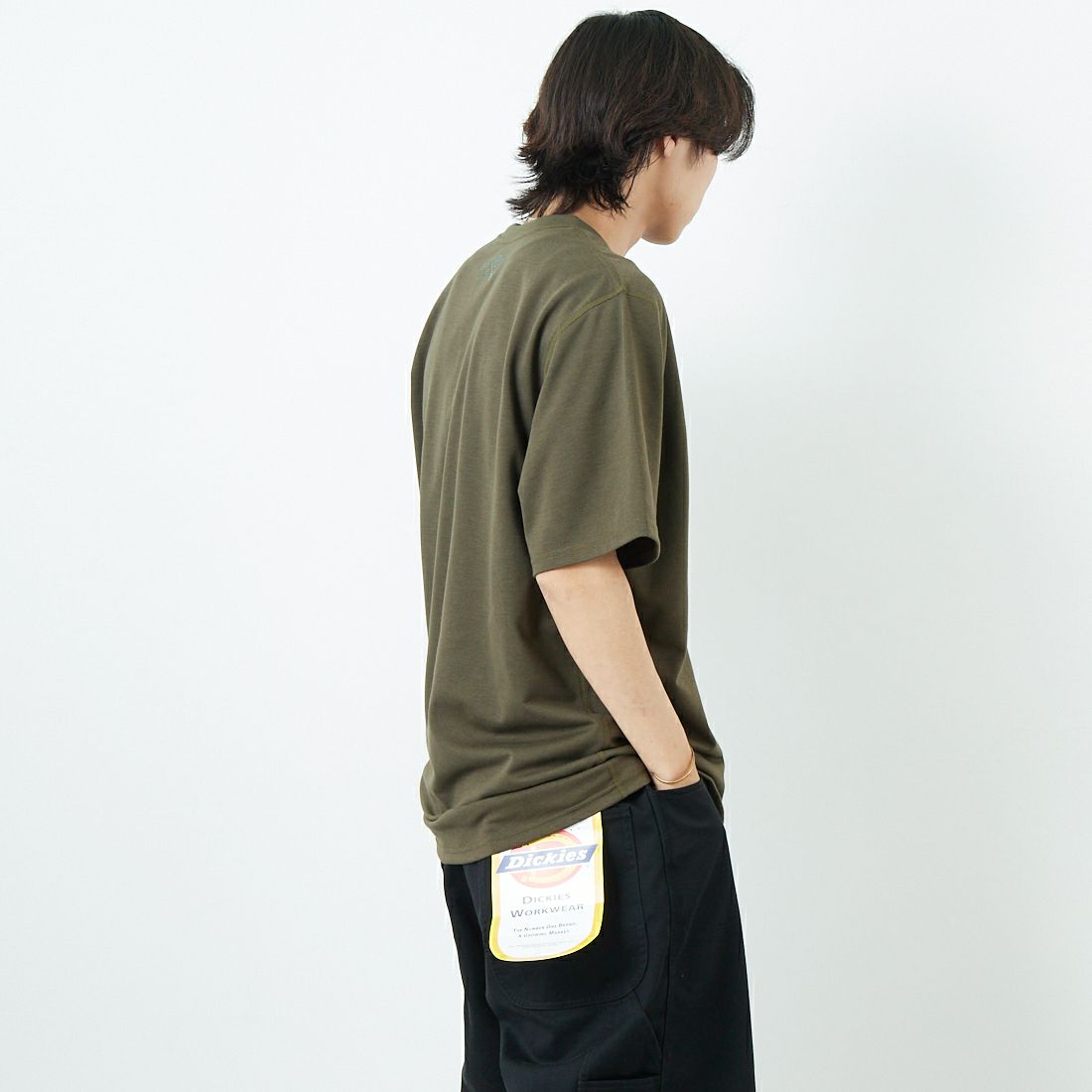 South2West8 [サウスツーウエストエイト] ショートスリーブクルーネックTシャツ [QV669] A OLIVE &&モデル身長：179cm 着用サイズ：L&&