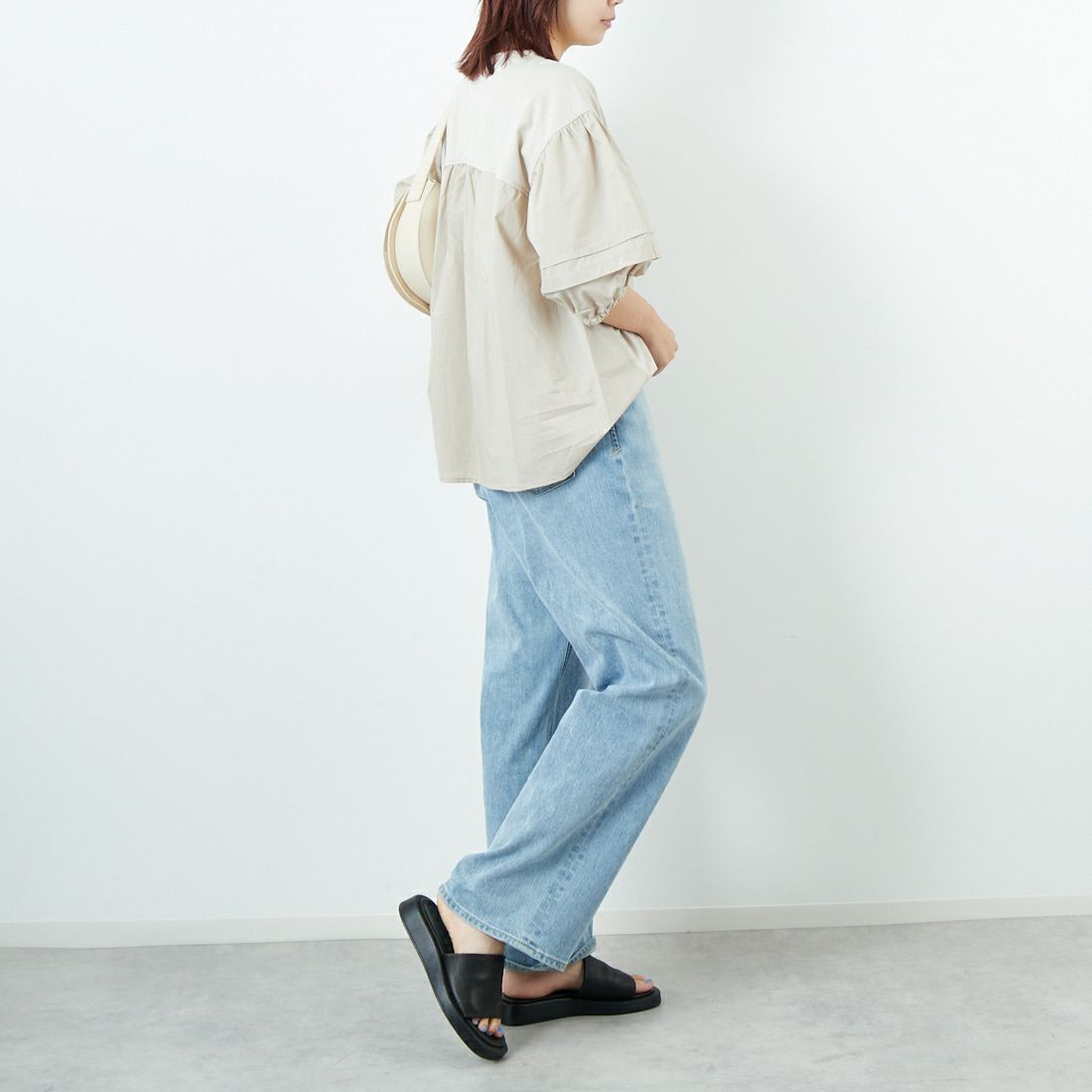 Maison de L'allure [メゾン ドゥ ラリュール] ドッキング袖ボリュームプルオーバー [M25112010] 07 GRAY &&モデル身長：167cm 着用サイズ：F&&