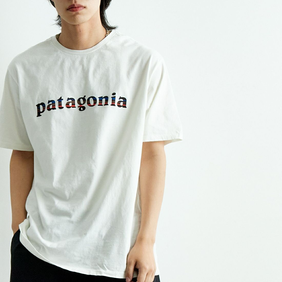patagonia [パタゴニア] メンズ'73 テキスト ロゴ オーガニックT [37776] BCW &&モデル身長：179cm 着用サイズ：L&&