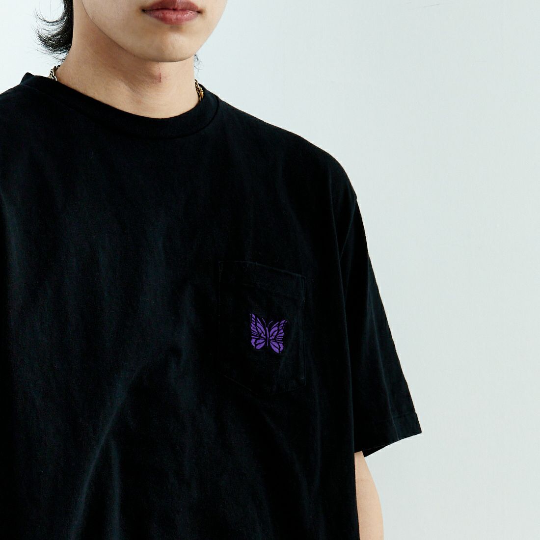 Needles [ニードルズ] パピヨン刺繍ポケットTシャツ [QV357] G BLACK