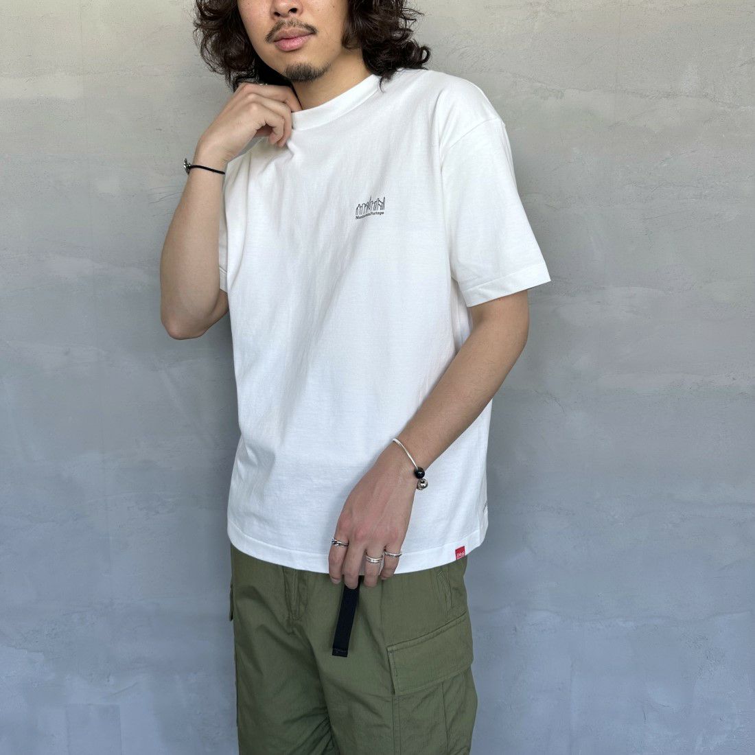 MANHATTAN PORTAGE [マンハッタンポーテージ] ショートスリーブ プリントTシャツ [MP-M579] WHITE &&モデル身長：173cm 着用サイズ：M&&