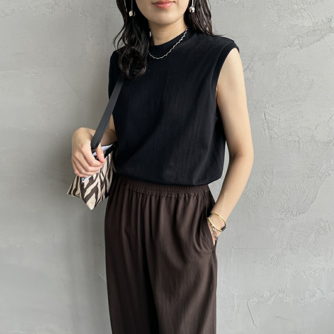 090 ﾌﾞﾗｯｸ&&モデル身長：160cm 着用サイズ：S&&