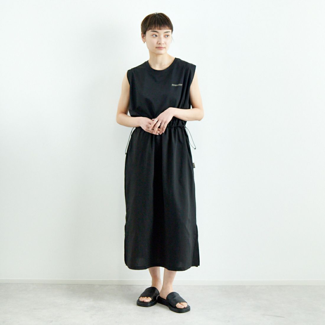 PENDLETON [ペンドルトン] ノースリーブワンピース [5275-0101] 49 BLACK &&モデル身長：160cm 着用サイズ：F&&