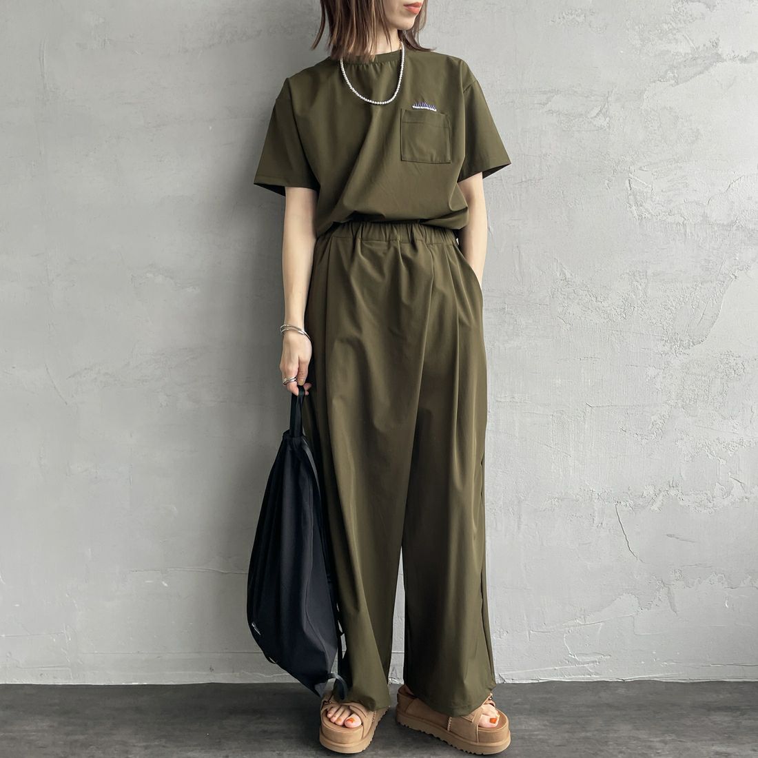OLIVE&&モデル身長：158cm 着用サイズ：F&&