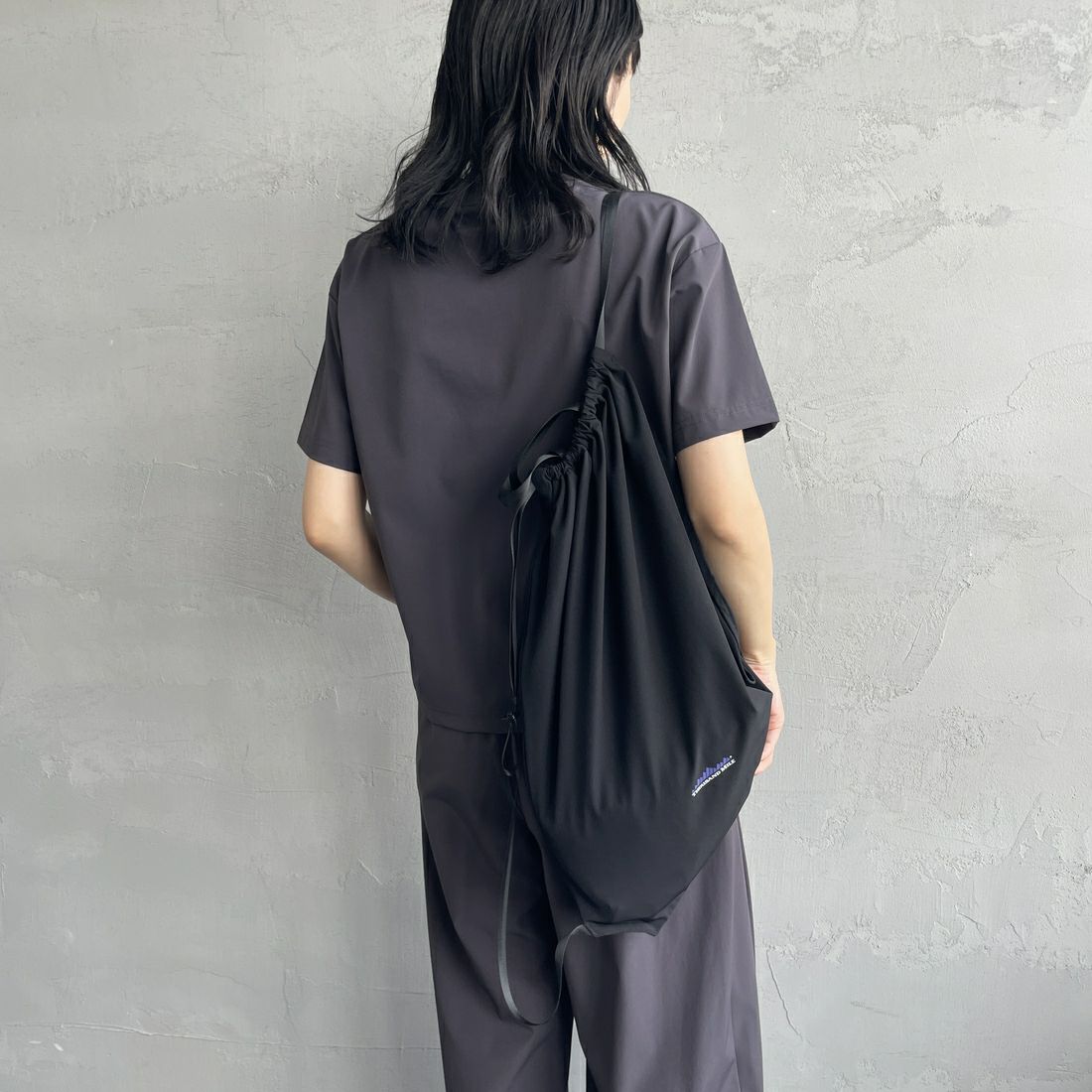 THOUSAND MILE [サウザンド マイル] 別注 サマーバケーション ラップパンツセットアップ [TM251NP50952-JF] CHARCOAL &&モデル身長：160cm 着用サイズ：F&&