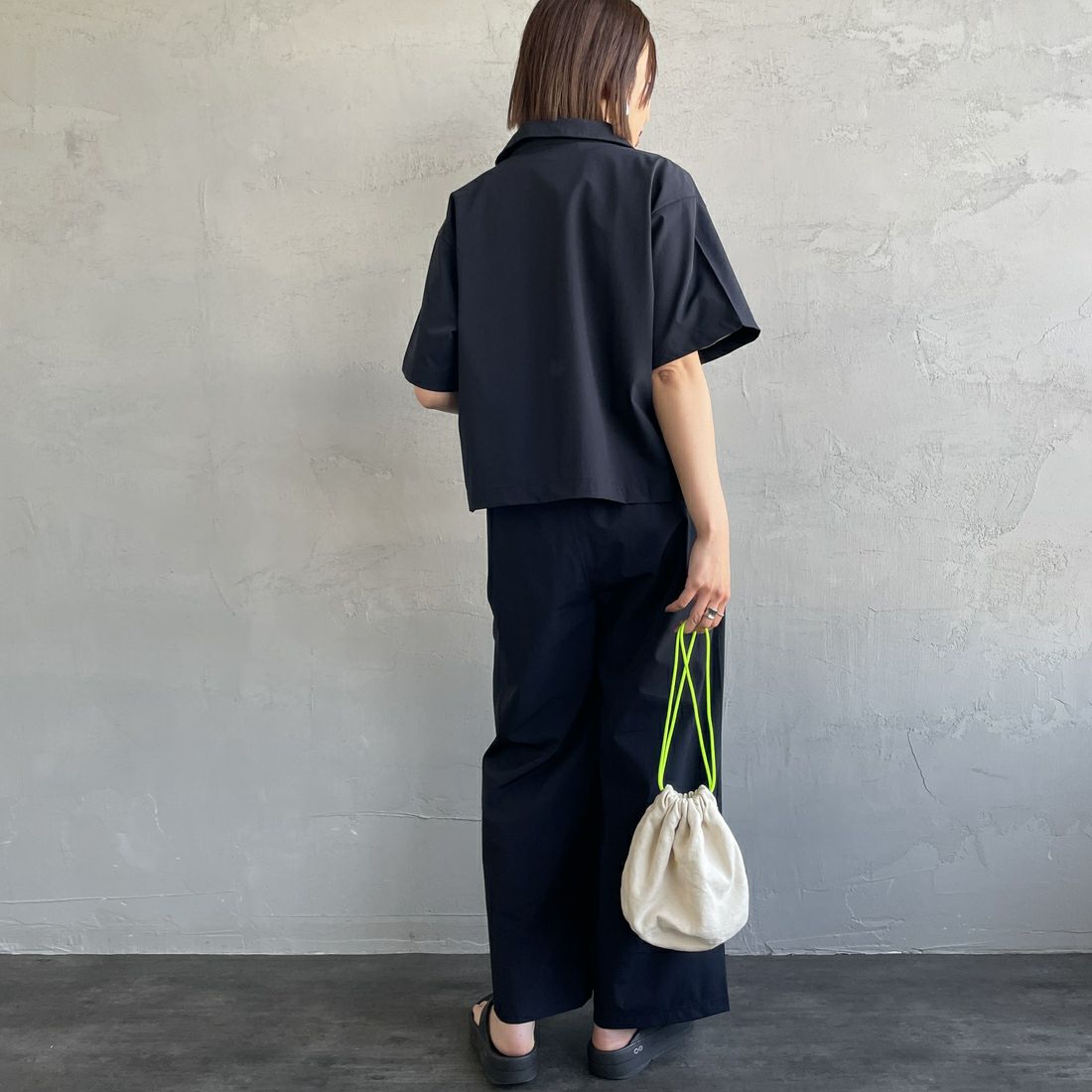 THOUSAND MILE [サウザンド マイル] 別注 サマーバケーション ワイドパンツセットアップ [TM251NP50942-JF] NAVY &&モデル身長：160cm 着用サイズ：F&&