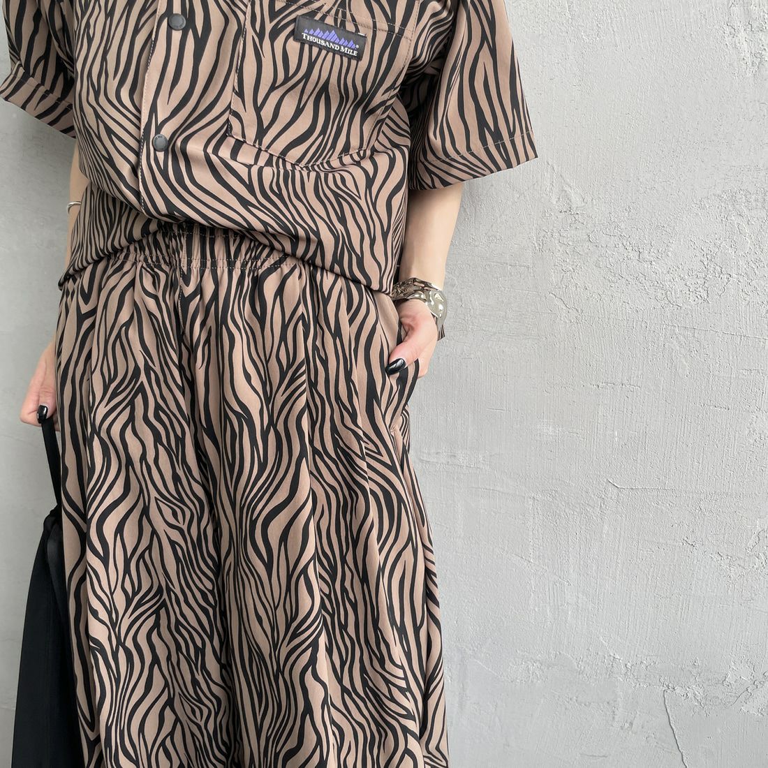 THOUSAND MILE [サウザンド マイル] 別注 ゼブラ柄 サマーバケーション ワイドパンツセットアップ [TM251QP50942-JF] ZEBRA &&モデル身長：150cm 着用サイズ：F&&