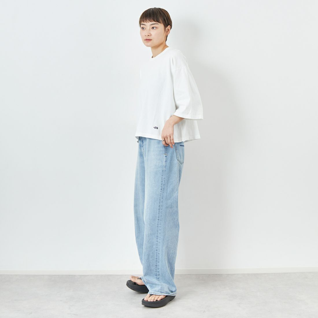 THE NORTH FACE PURPLE LABEL [ザ ノースフェイス パープルレーベル] 7オンスクロップドTシャツ [N25SI103] OP OW/PP &&モデル身長：160cm 着用サイズ：WS&&