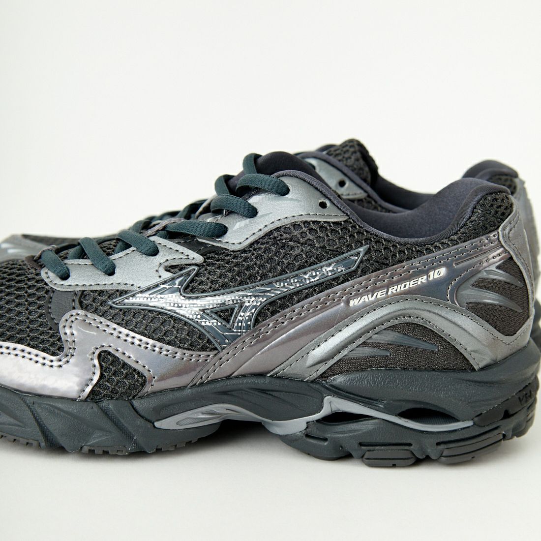 MIZUNO [ミズノ] WAVE RIDER 10 スニーカー [D1GA2431] 08 ﾌﾞﾗｯｸ/ﾌ