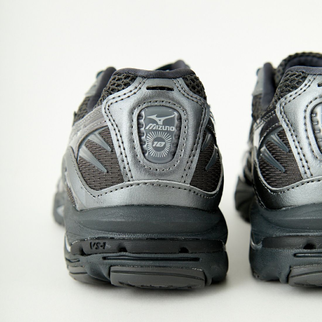 MIZUNO [ミズノ] WAVE RIDER 10 スニーカー [D1GA2431] 08 ﾌﾞﾗｯｸ/ﾌ