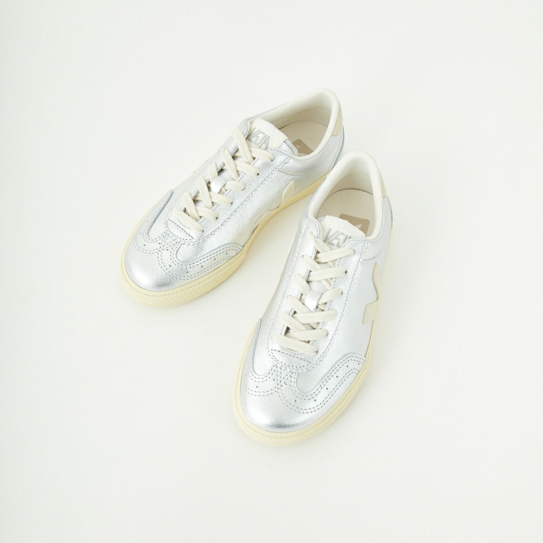 VEJA [ヴェジャ] レザースニーカー [VOLLEY] SILVER
